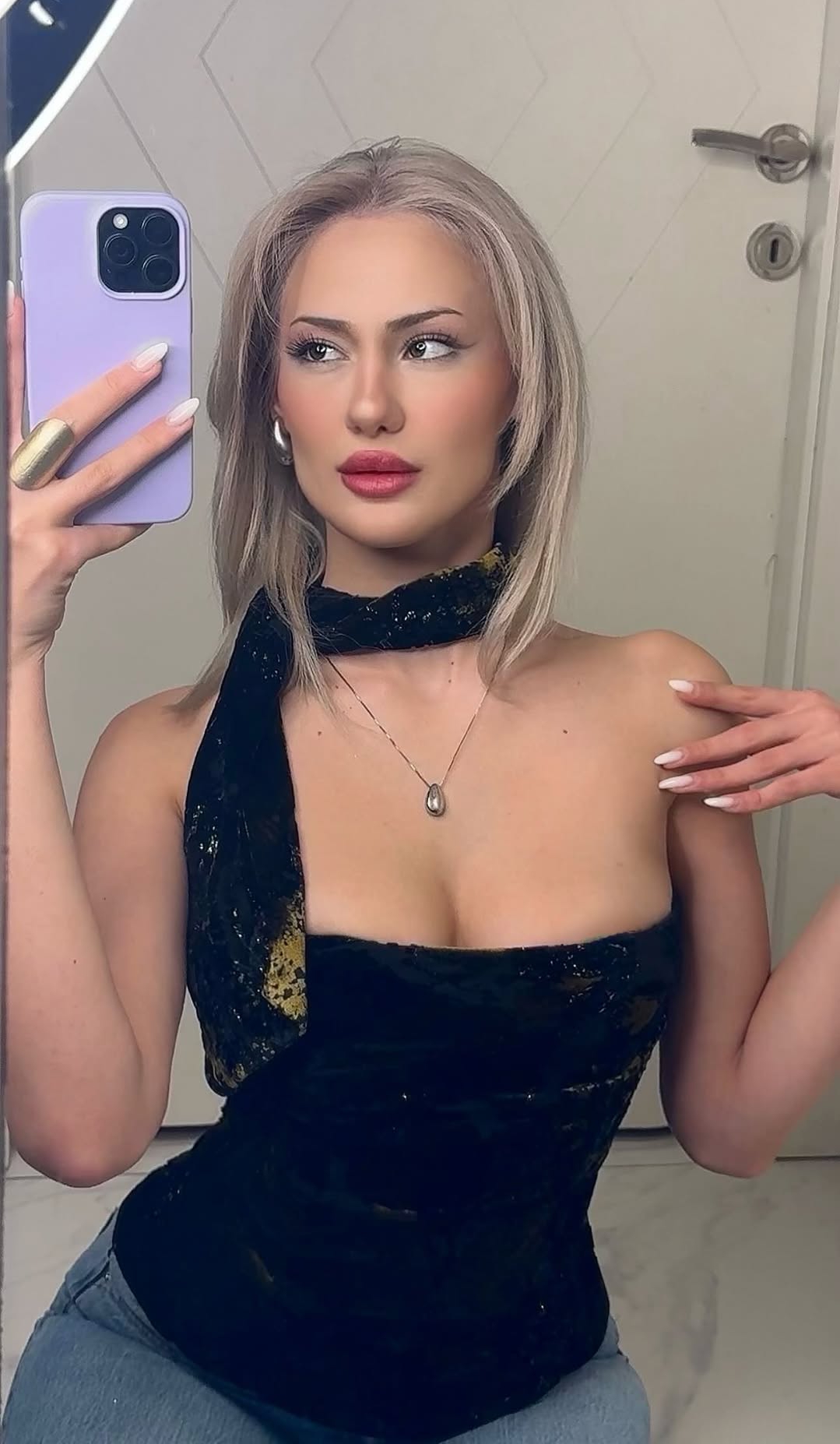 Laçin Çekici Kadın Escort Naz